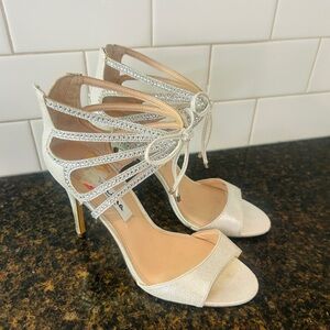 Chic Silver Strappy Heels